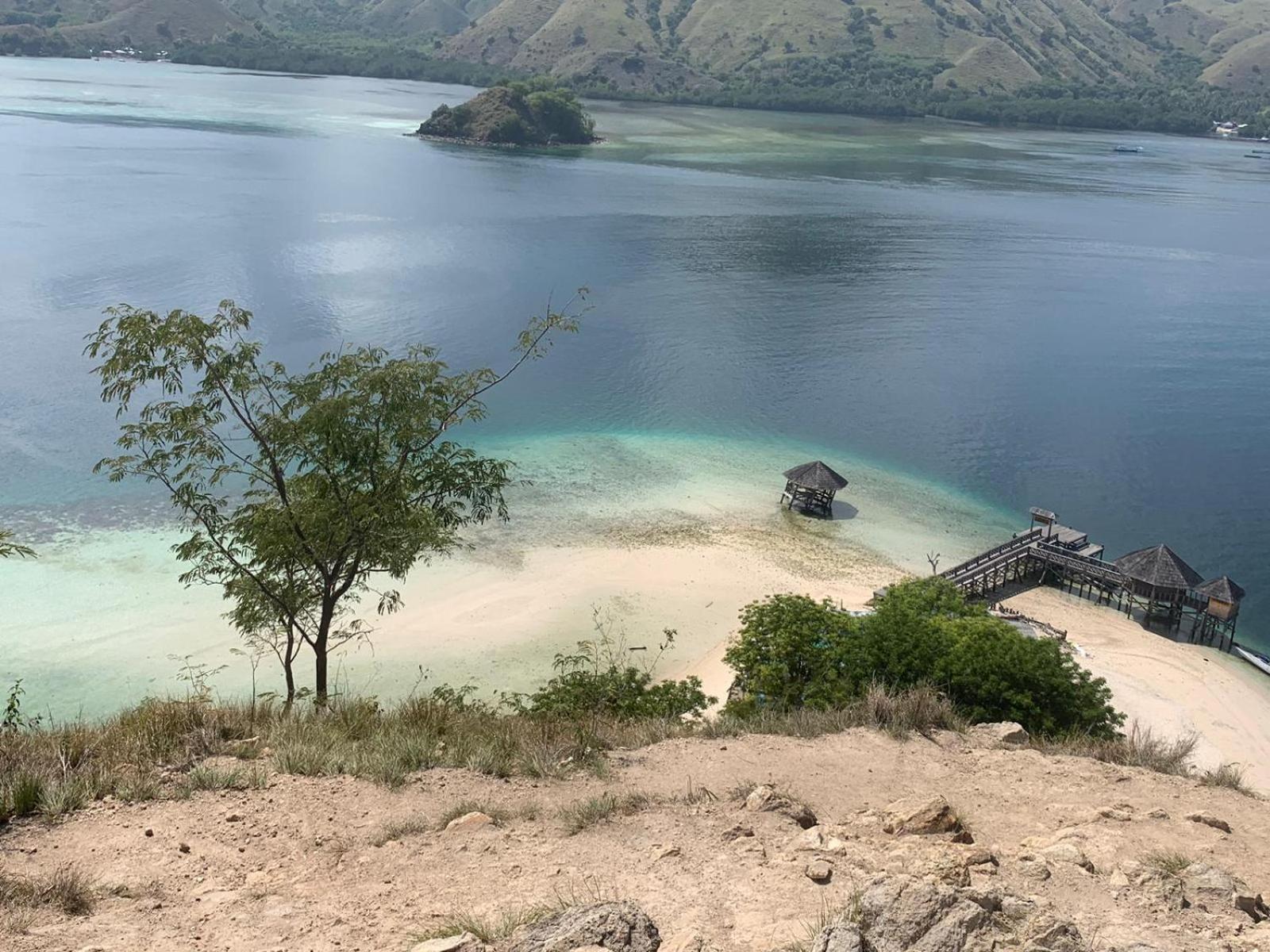 Ora Komodo Home Stay Exterior foto
