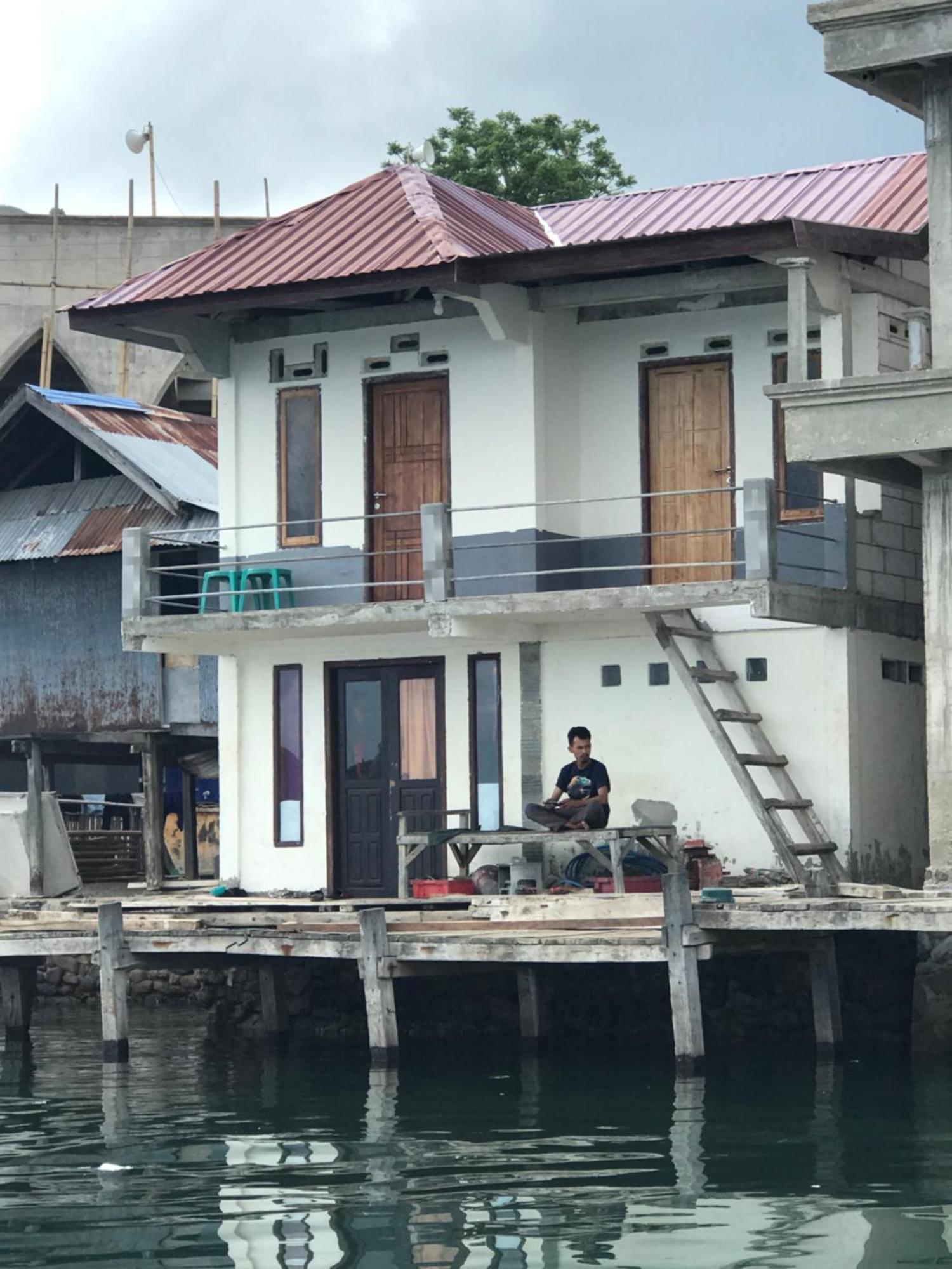 Ora Komodo Home Stay Exterior foto